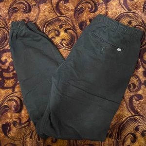 Men’s Free World Black Joggers. Size Large (W32-34)